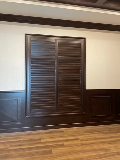 Den 2 Panel Shutter, 3.5 inch louvers, Clearview, Mid-rail, Stained.jpg