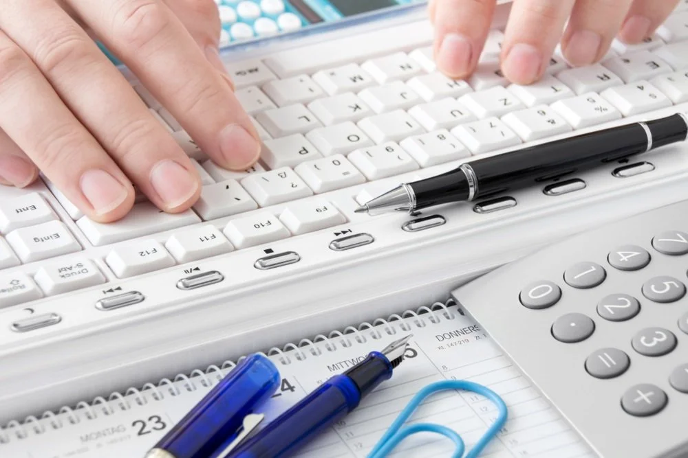 Tax Check-In: A Practical Checklist Before the September 15th Tax Deadline