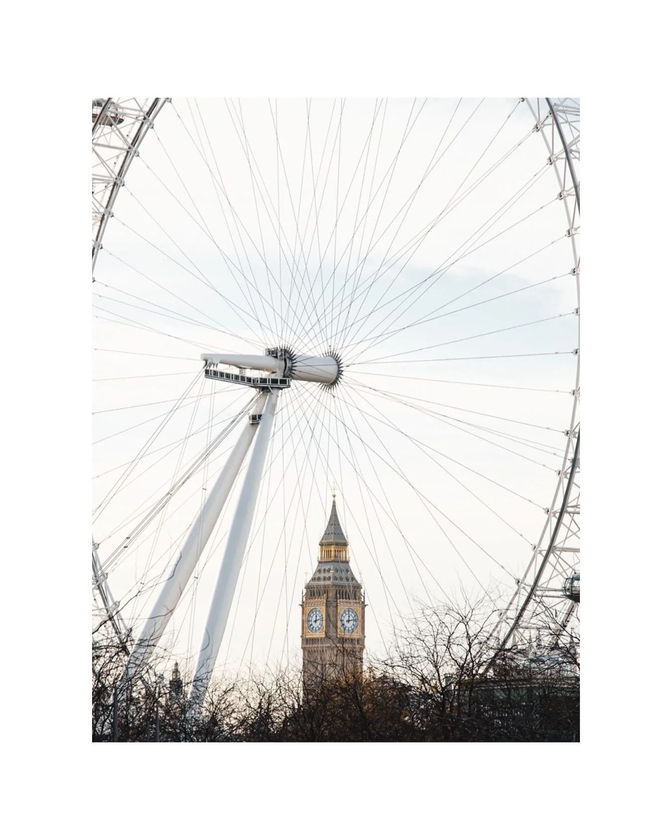 Something's cookin'...👀
.
#brandphotography 
#brandcontent 
#brandingphotography 
#photographecommercial 
#photographeproduit 
#commercialphotographer 
#contentcreation 
#photographelyon
#photographeparis
#photographemarque 
#visualidentity
#setdesi