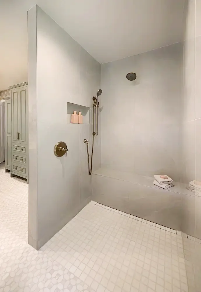 GDshower4.webp