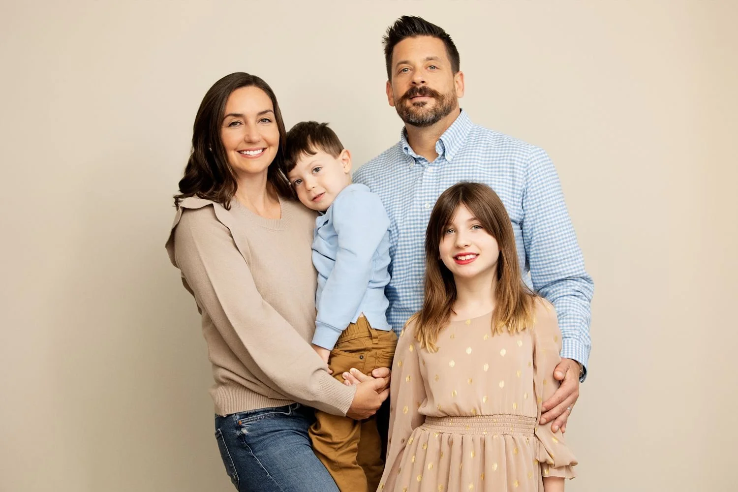in-home-family-portraits-annapolis-md-tc.jpg