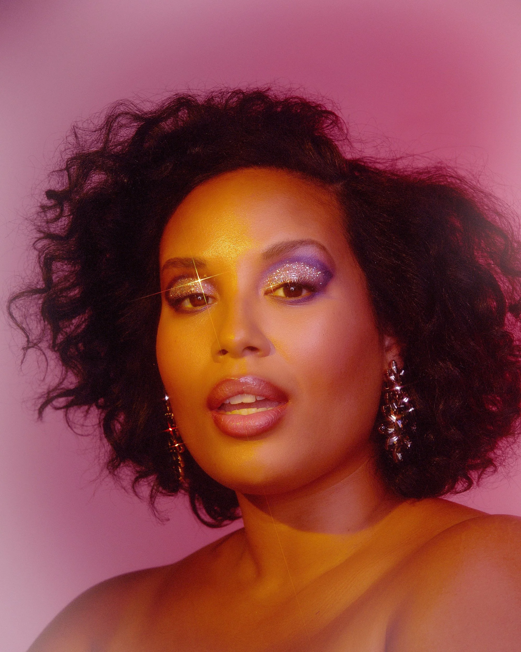 Jillian_Goins_Travis_Curry_May2021_pink_web.jpg