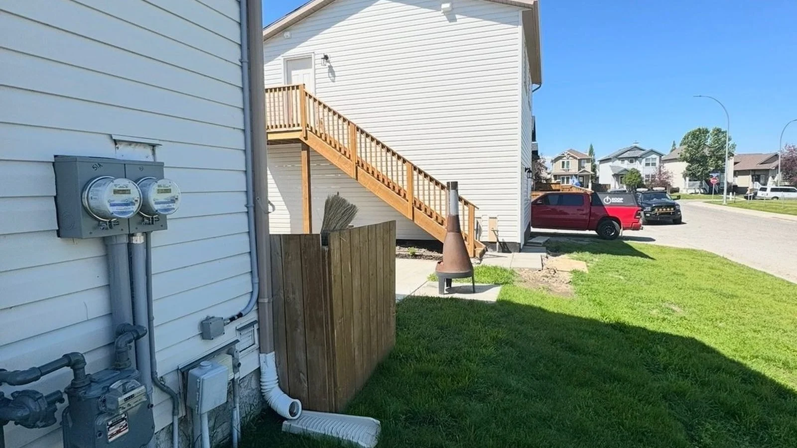 New 200 amp service and a second meter for a nanny suite in Cimarron, Okotoks