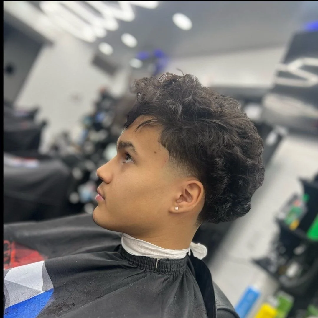 men's top wavy cut