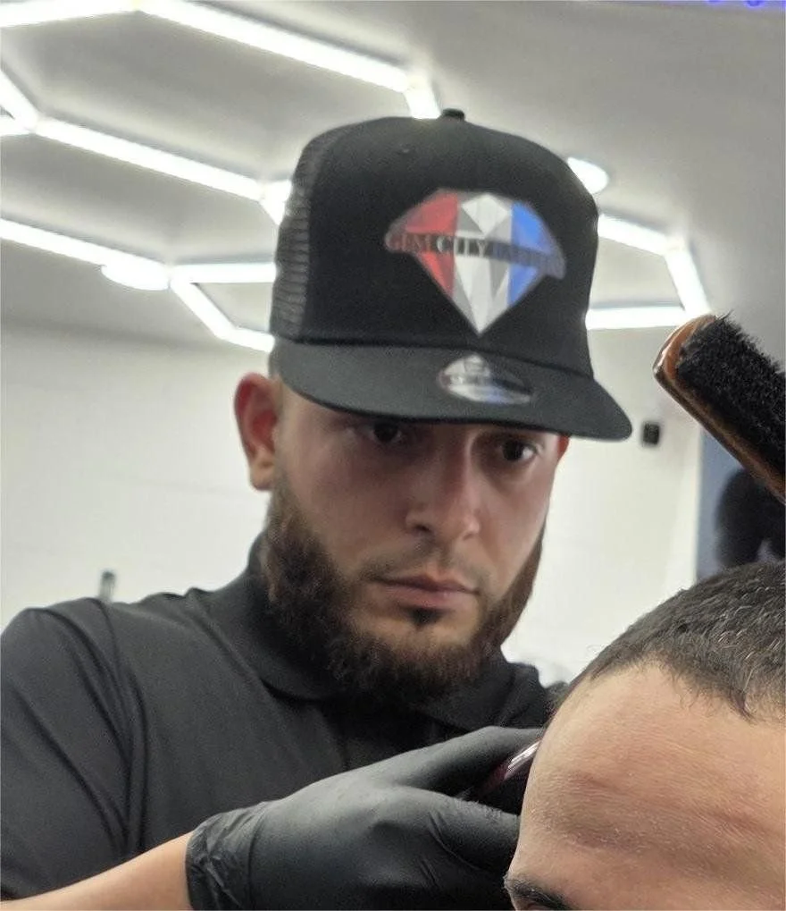 juan barber profile picture