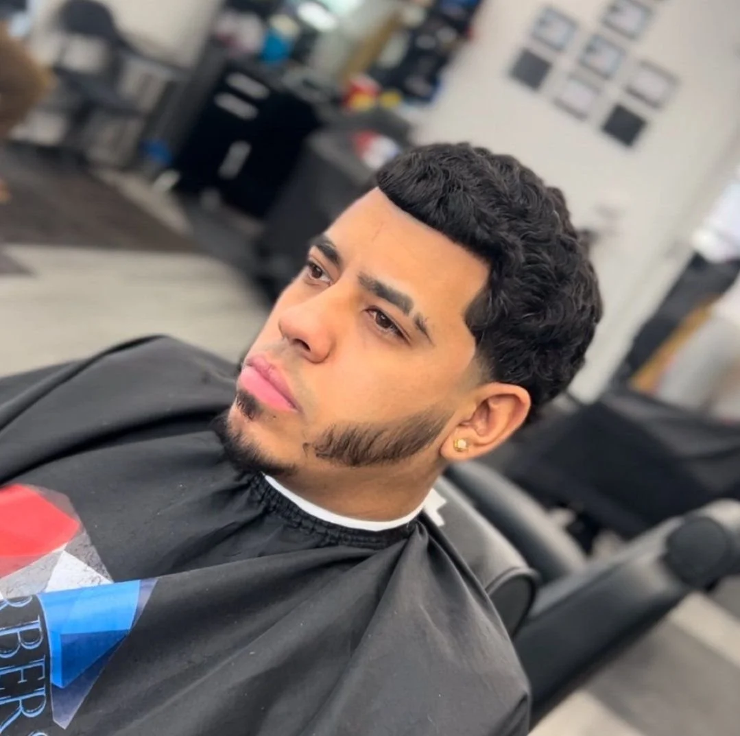 men's beard and hair trim