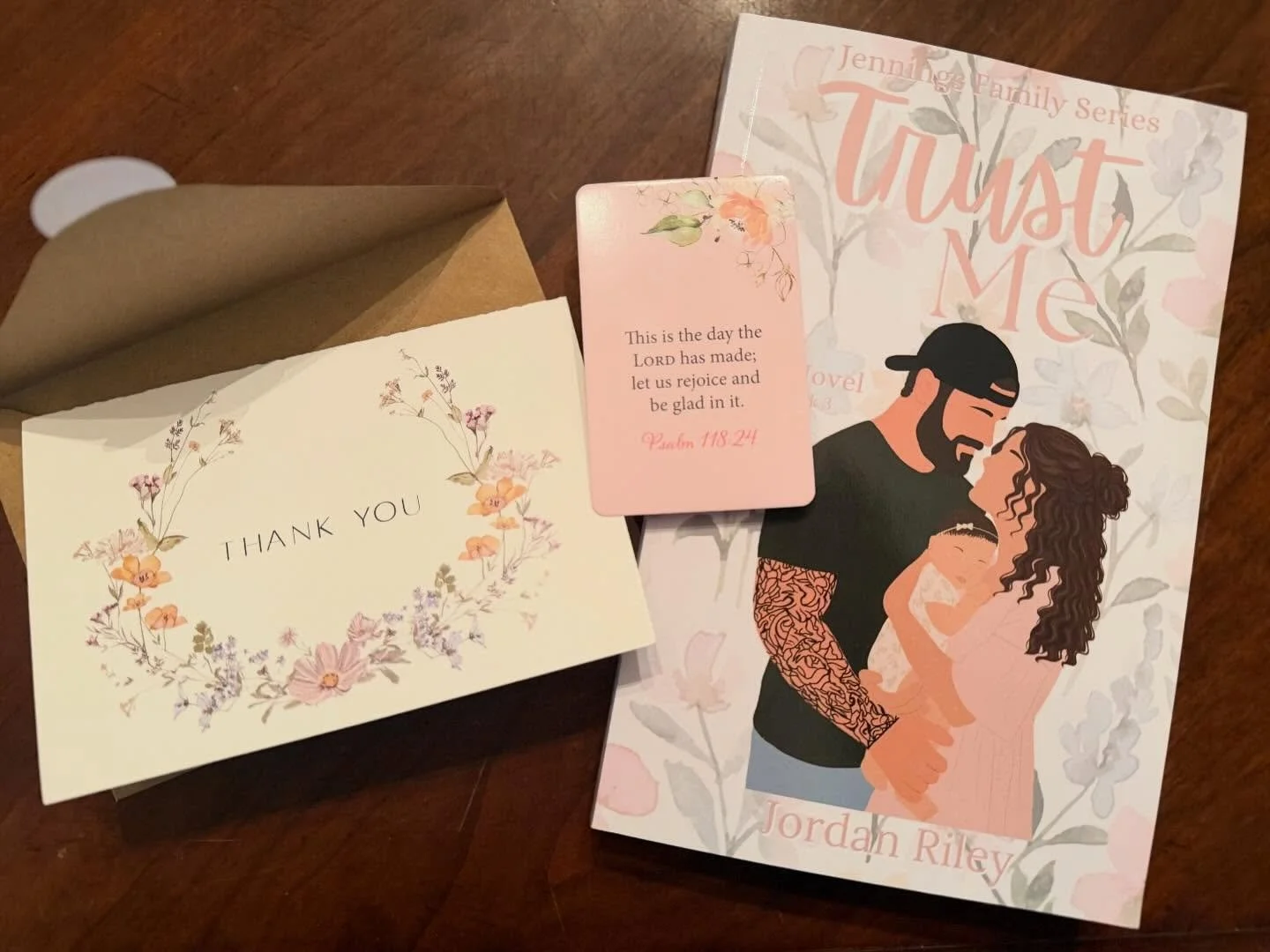 Book mail is my favorite kind of mail!! Thank you for another beautiful package @jordanriley.author 🥰 

Y&rsquo;all make sure to check out Trust Me, a fade-to-black romance, on her webpage or Amazon.

#closeddoorromance #birdandbearediting #jordanri