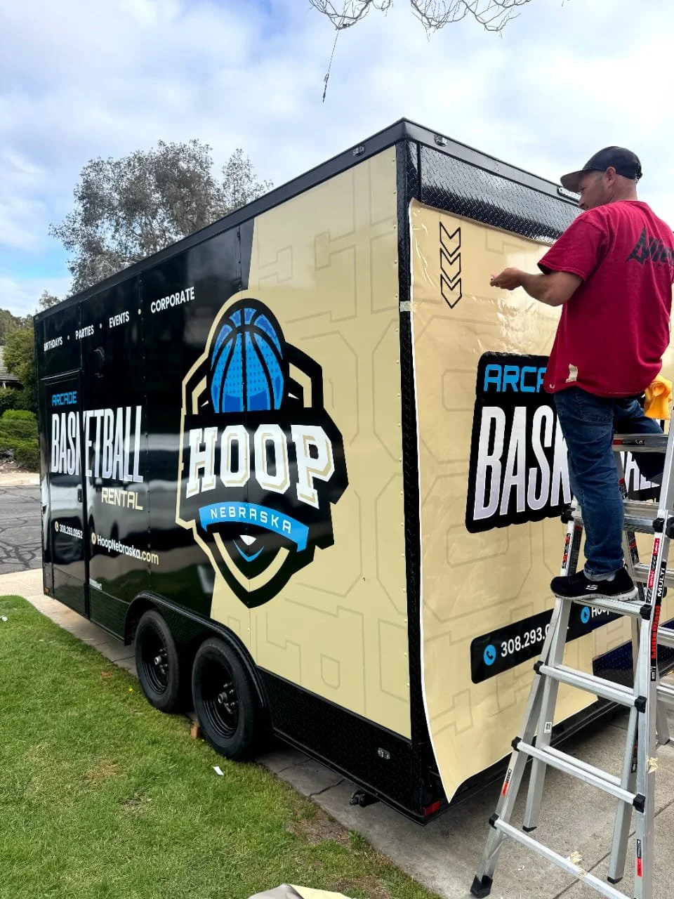Celebrate Father’s Day and Summer Fun with Hoop San Diego: The Ultimate Arcade Basketball Experience