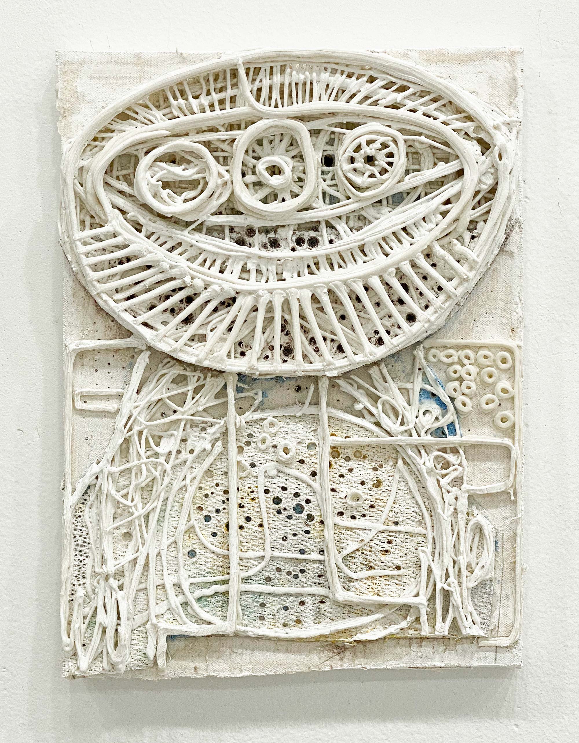 Lauriston Avery
Astral Head (w/ 3 Eyes), 2021
mixed media on canvas
12 x 9 in.
30 x 22 cm