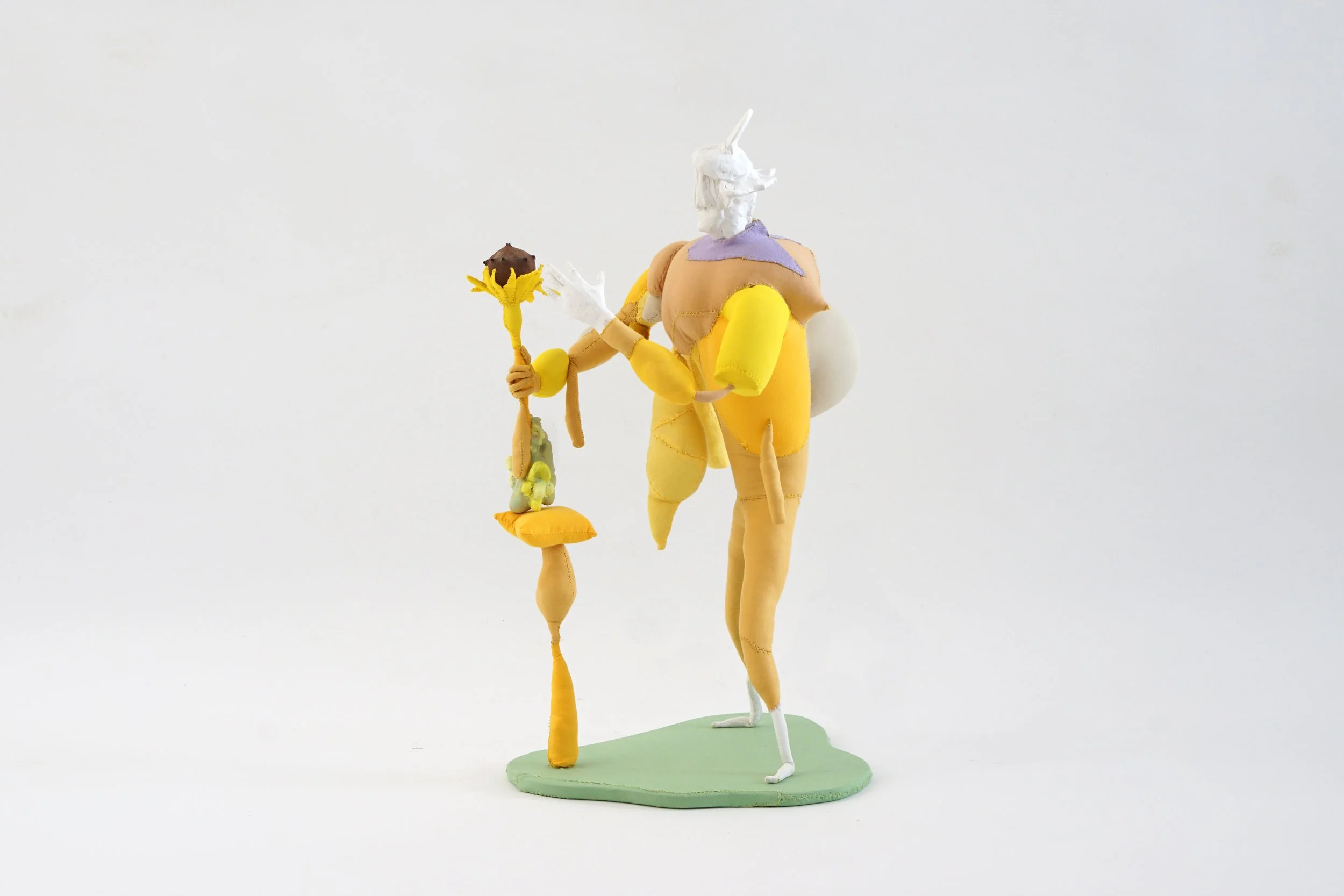 The Vagabond, 2024, fabric and polymeric materials, 50x25x24 cm (5).jpg