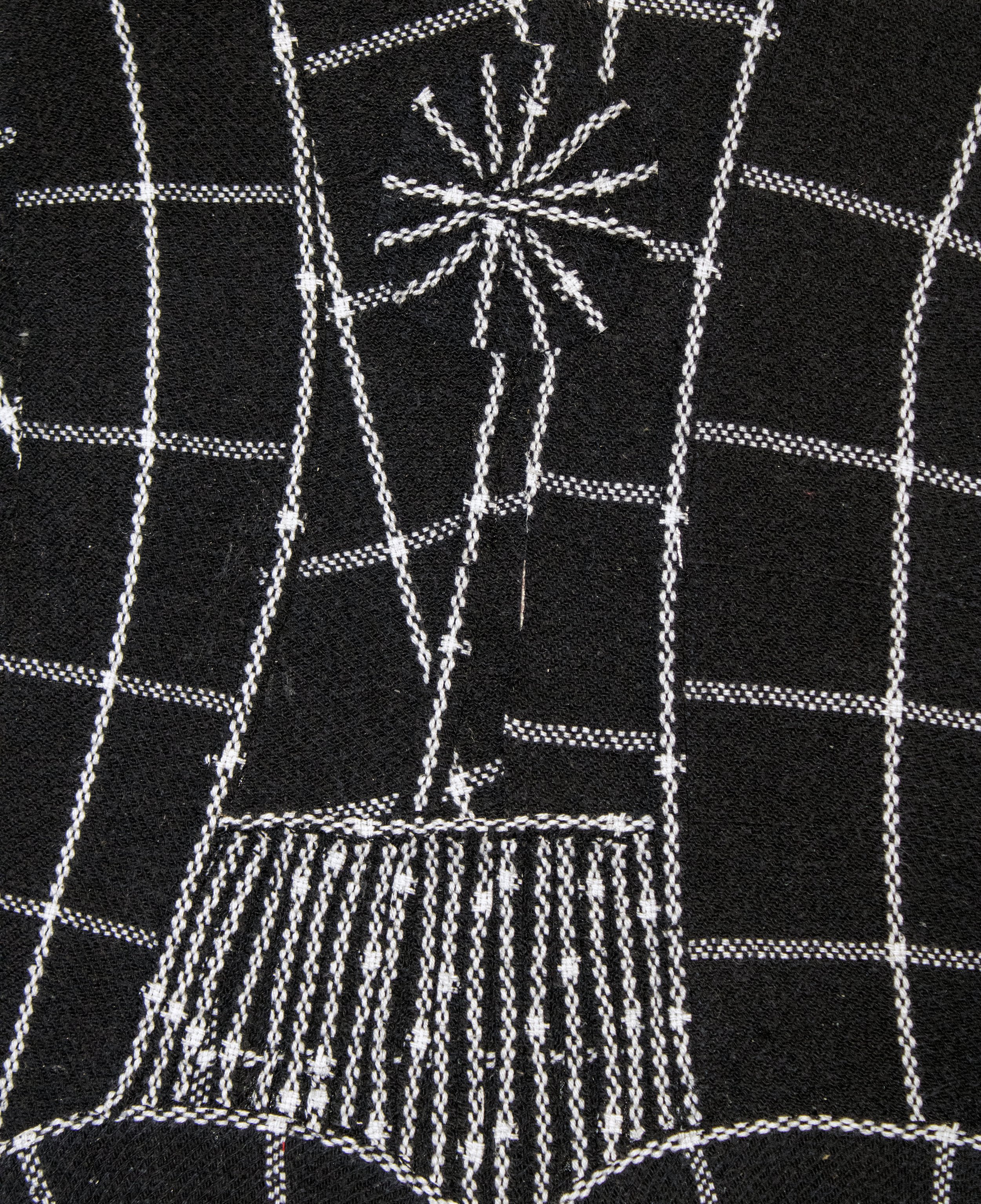  Geran Knol  
I Keep A Small Circle (I), 2026 
fabric collage 
11¾ x 9½ in. 
30 x 24 cm