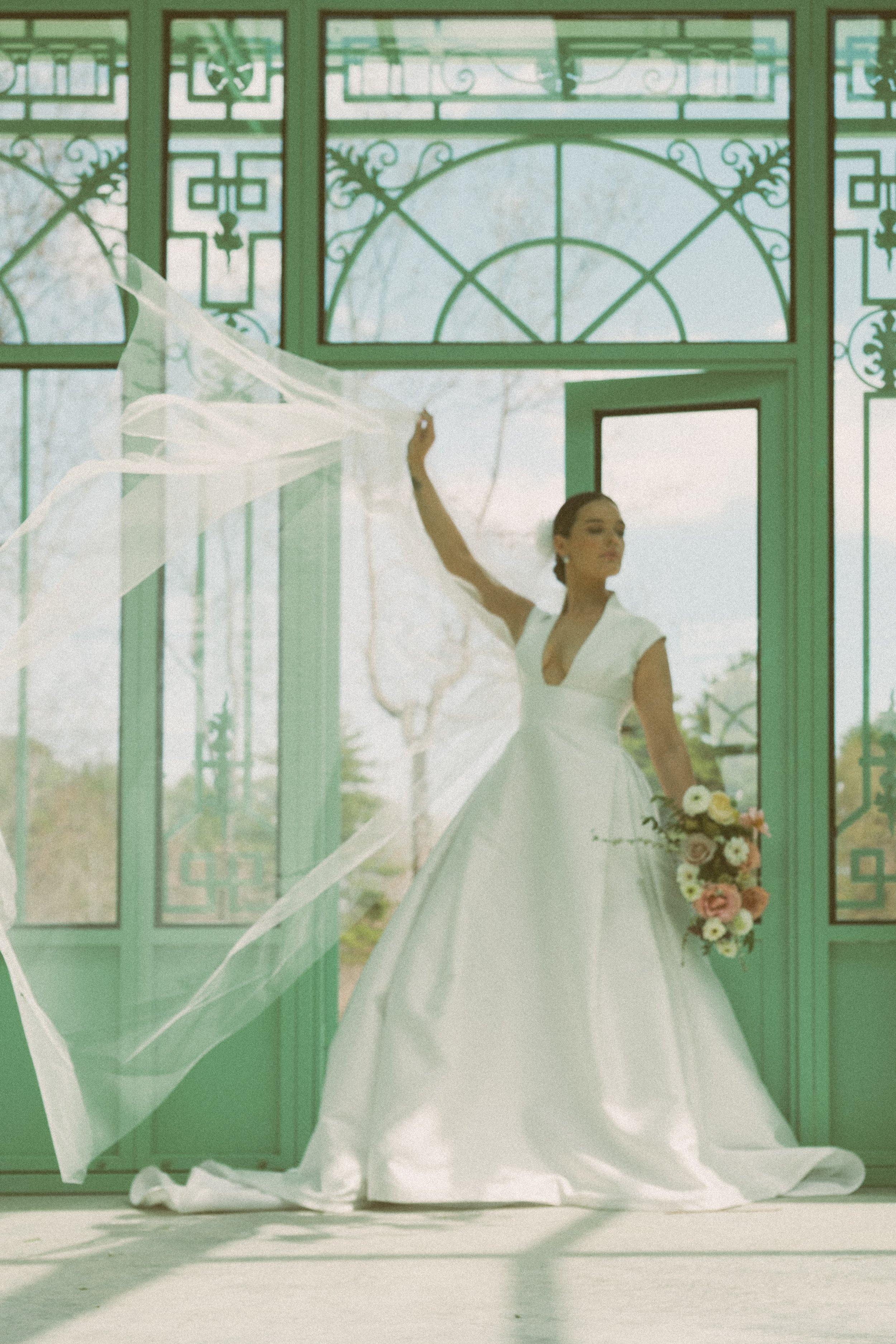 *Photography by Ashley Simmons
*Design/Florals by Bad Boss Brides