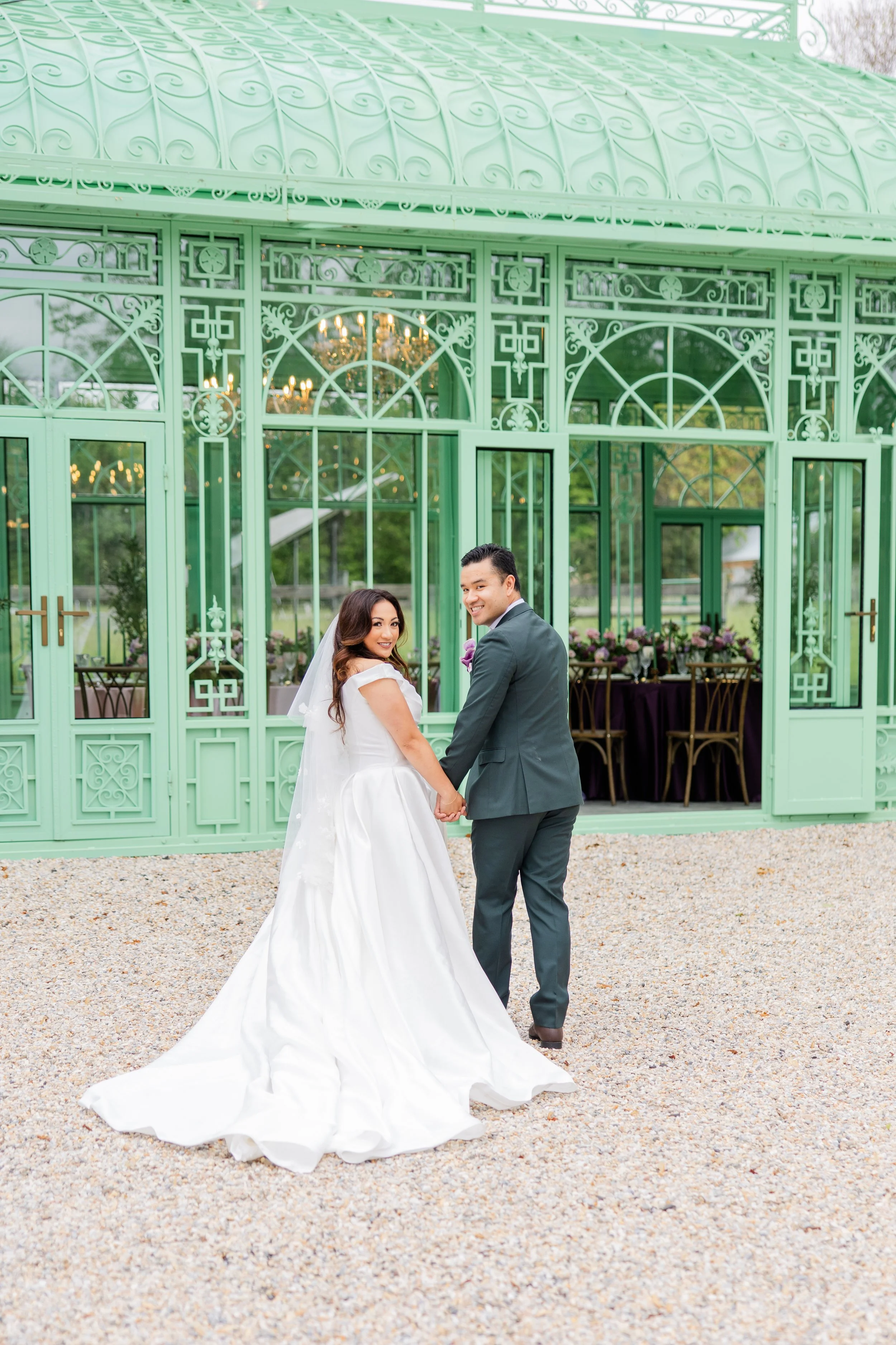 Planning, Design + Styling: @onetwentywestco
Photography: @chelsealavallee