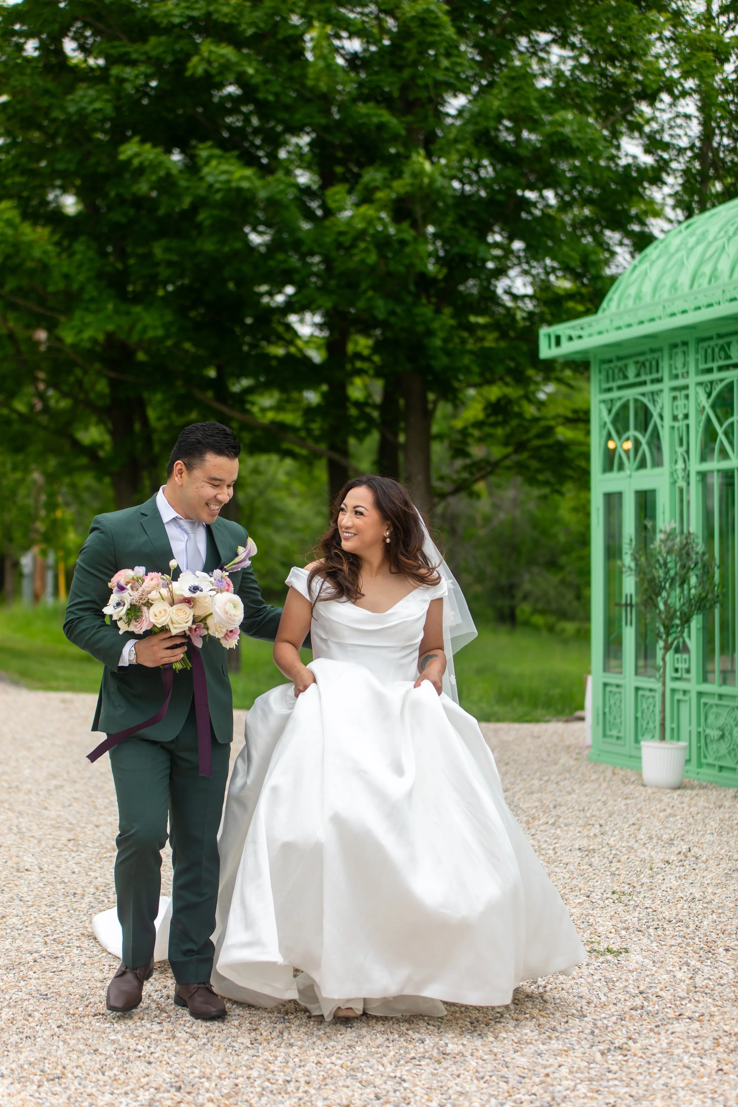 Host + Lead Photographer: @yourloveslens
Planning, Design + Styling: @onetwentywestco
