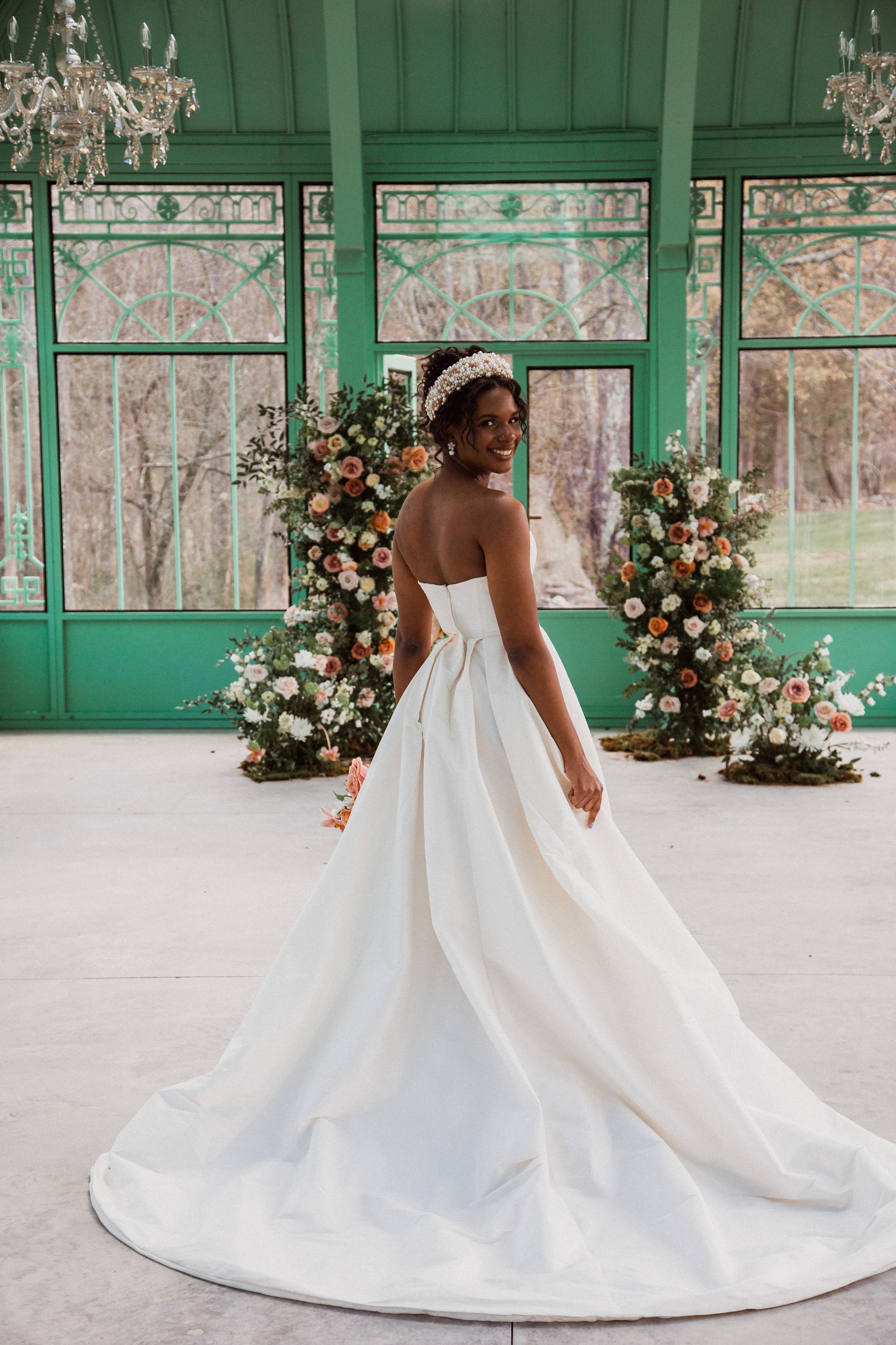*Photography by Amanda Dyell
*Design/Florals by Bad Boss Brides