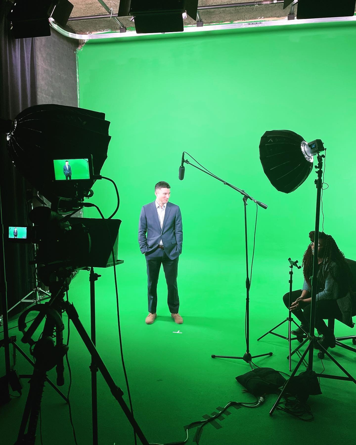 Loved filming  @victorystudios and working with friends. #yesandvideo #seattlevideographer #seattlevideoproductions