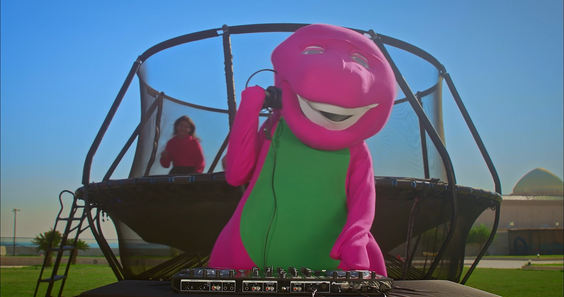 Sequence 03.00_00_18_16.Still005.png