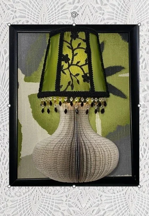 Emerald+Lumiere+on+Lace.jpg