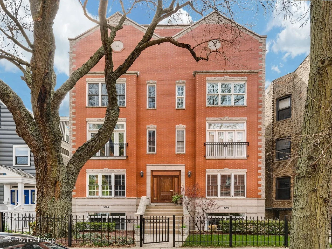 3 Bed | 3 Bath | $680,000
