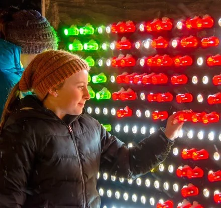 HolidaysOnTheFarm_13_ImageCarousel.jpg
