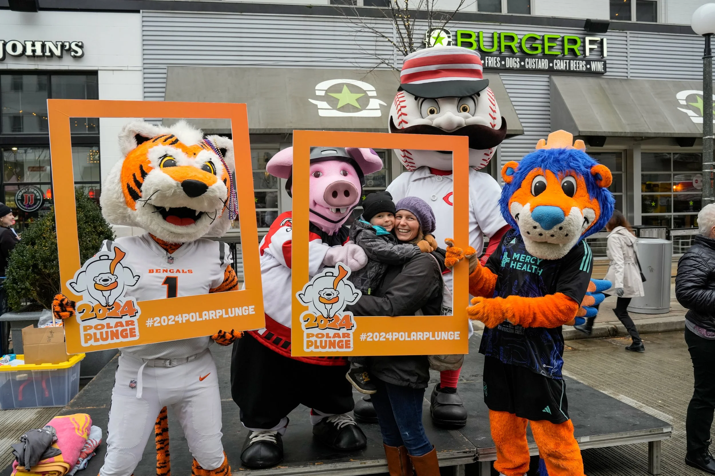 2024PolarPlunge_7.jpg