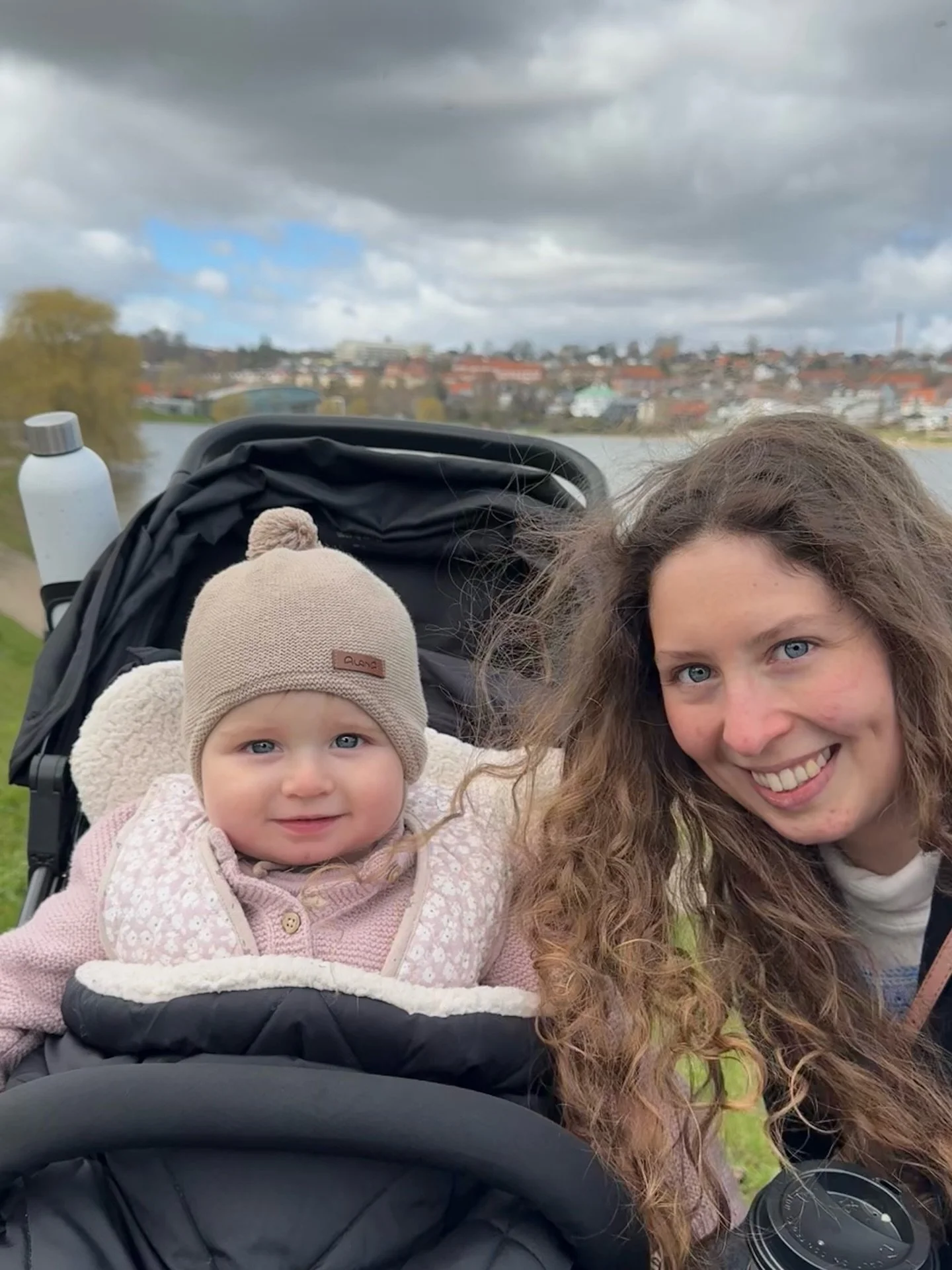 Another turn around the sun ☀️

This past year has been full of laughter, joy, tears, grief, and change&mdash;shaped so deeply by my journey into motherhood, by my becoming a mother. I am still learning so much about myself, my baby girl, our family 