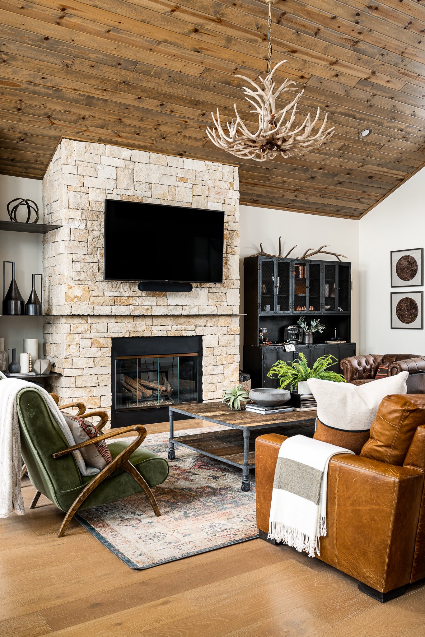 3021 E Snowberry Loop -6.jpg