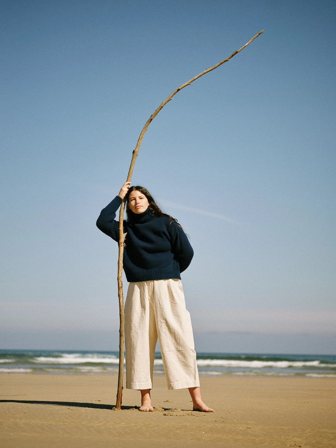 💧One of a kind &mdash; Atlas jumper, hand-dyed with Indigofera leaves.
💧Last available Sierra jumpers in ecru, the natural color of sheep's wool.
💧Refugio blanket, naturally dyed with Indigofera tinctoria.