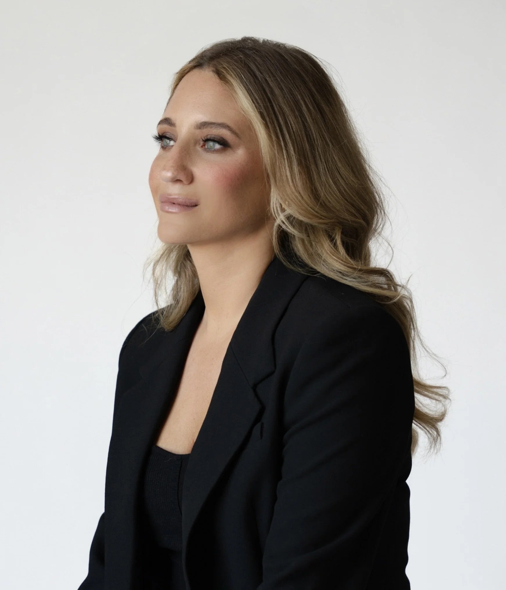 CARINA BUKOWSKI - Marketing & Communications Specialist