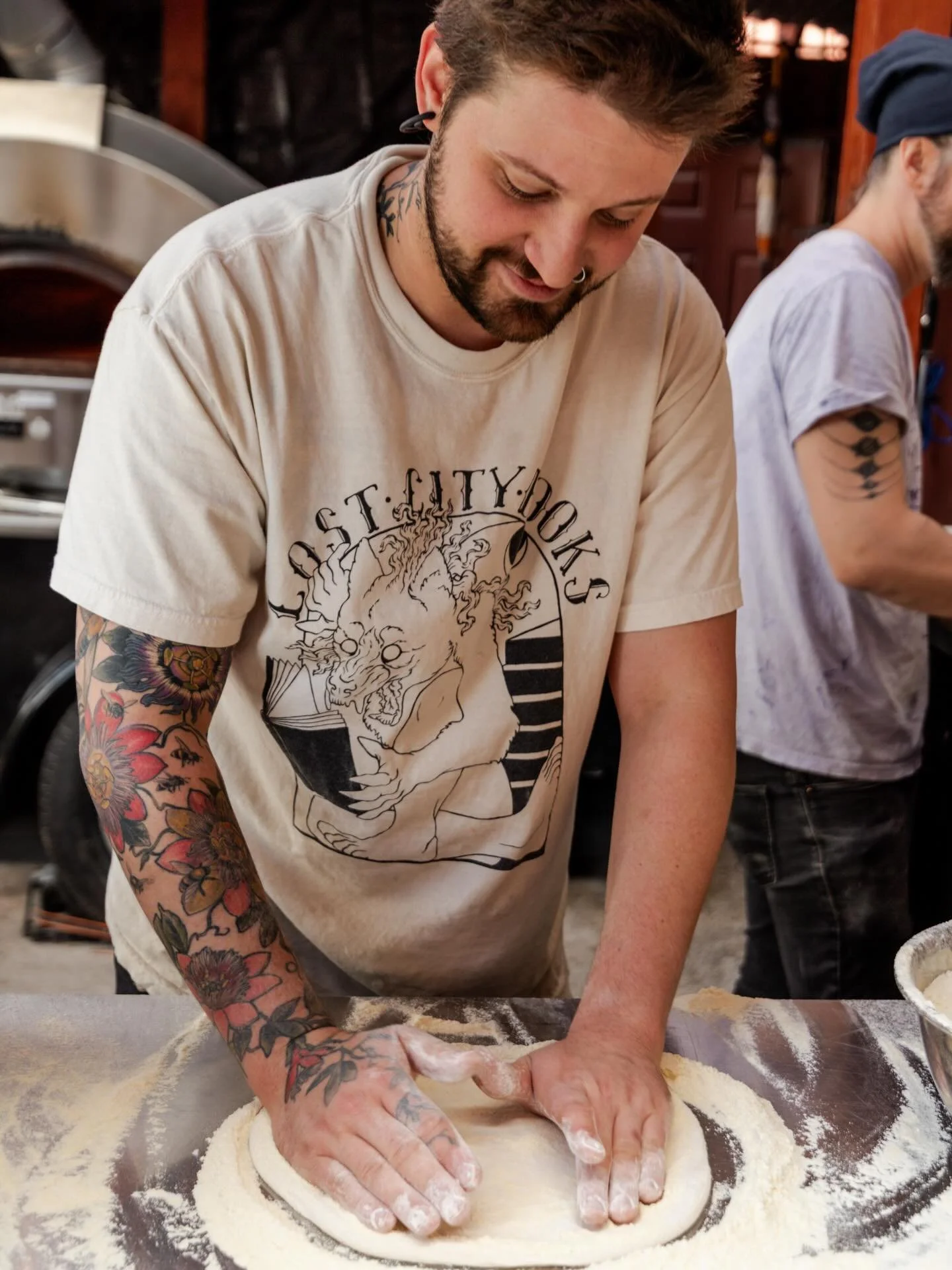 Every perfect pizza starts with a perfect dough! Did you know ours is a mix of special patent and two locally sourced flours - spelt and bolles, from @migrashfarm ! Come give it a try for yourself - we know we're a bit biased, but we think we've crea