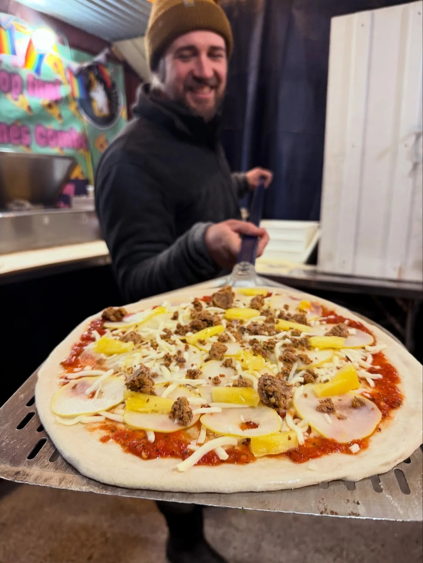 Happy New Years! 🎉 🍾 🍕! May 2026 be filled with all the pizza your heart desires. We're back with our normal hours post holiday craziness, so come on out and start the year right with us! 🍕 🦴 
&bull;
&bull;
&bull;
&bull;
&bull;
#pizza #dcfood #d