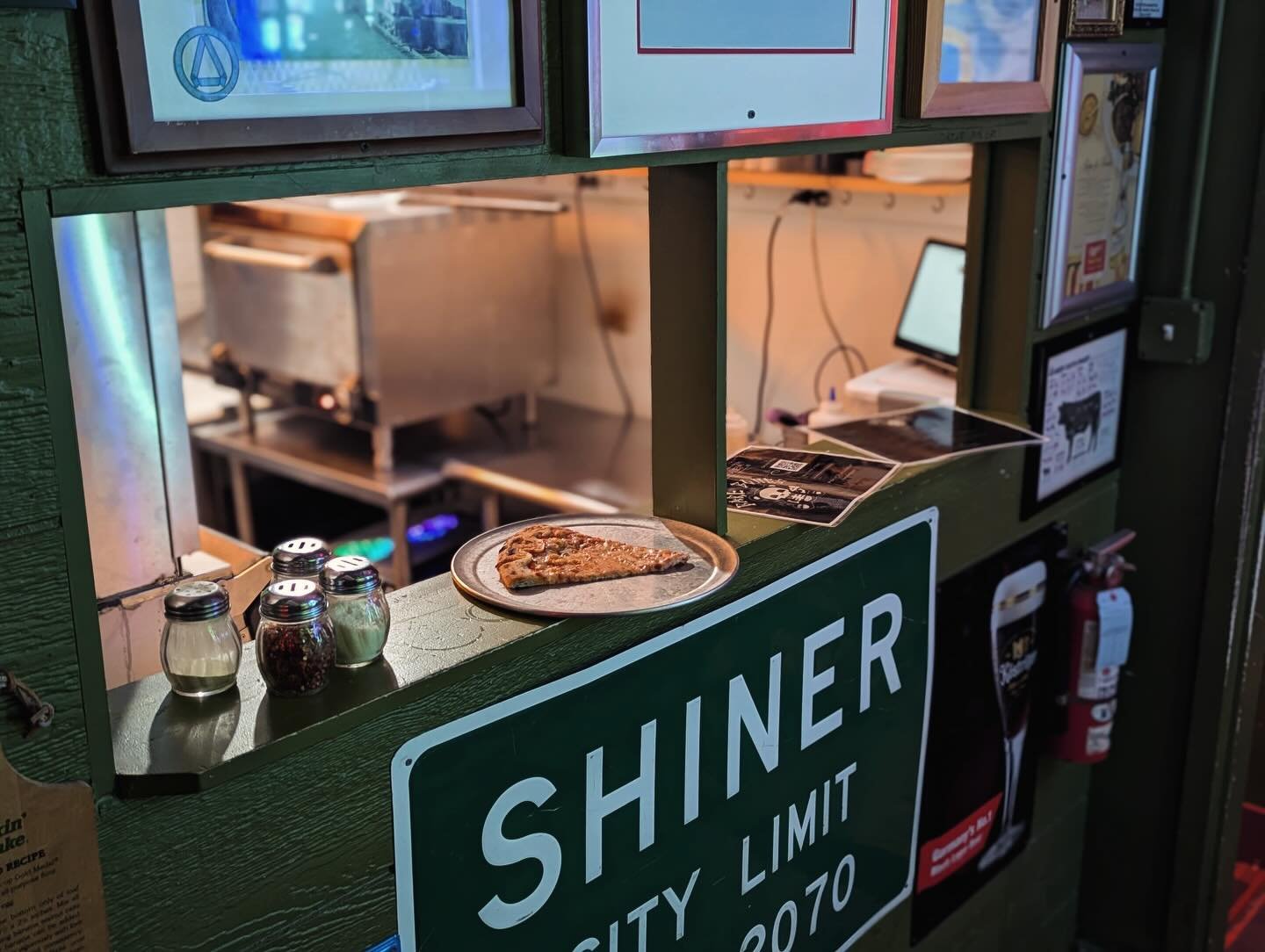 You know what's perfect on these icy cold nights? A warm visit to our indoor slice shop, Bare Bones, where you can cozy up with your favorite @thedewdropinndc drink &amp; an oversized slice of your favorite pizza! Come keep us company tonight! 🍕 🦴 