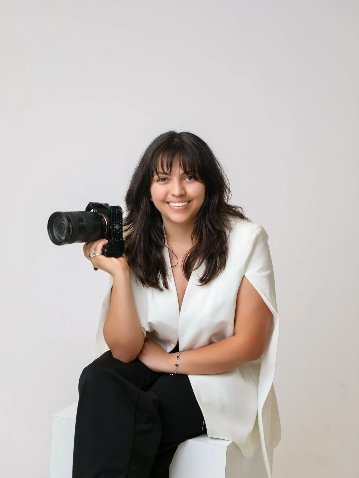 About What Izz, Photography 📸

What Izz, Photography is more than just photography, it&rsquo;s about capturing moments that feel real, meaningful, and true to you.

I specialize in lifestyle,event, and couples photography. I focus on genuine connect
