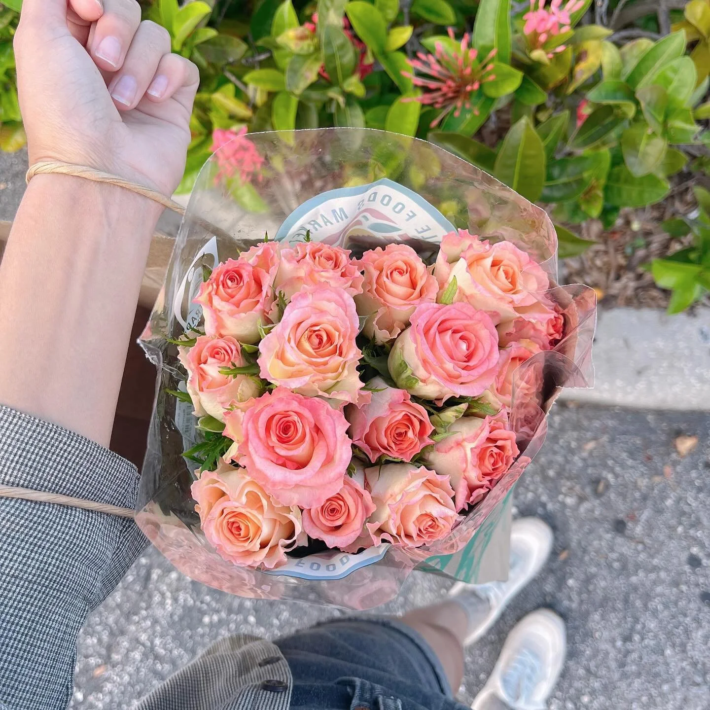reminder to buy yourself some 🌸🌷🌻🌼🪻💐 today