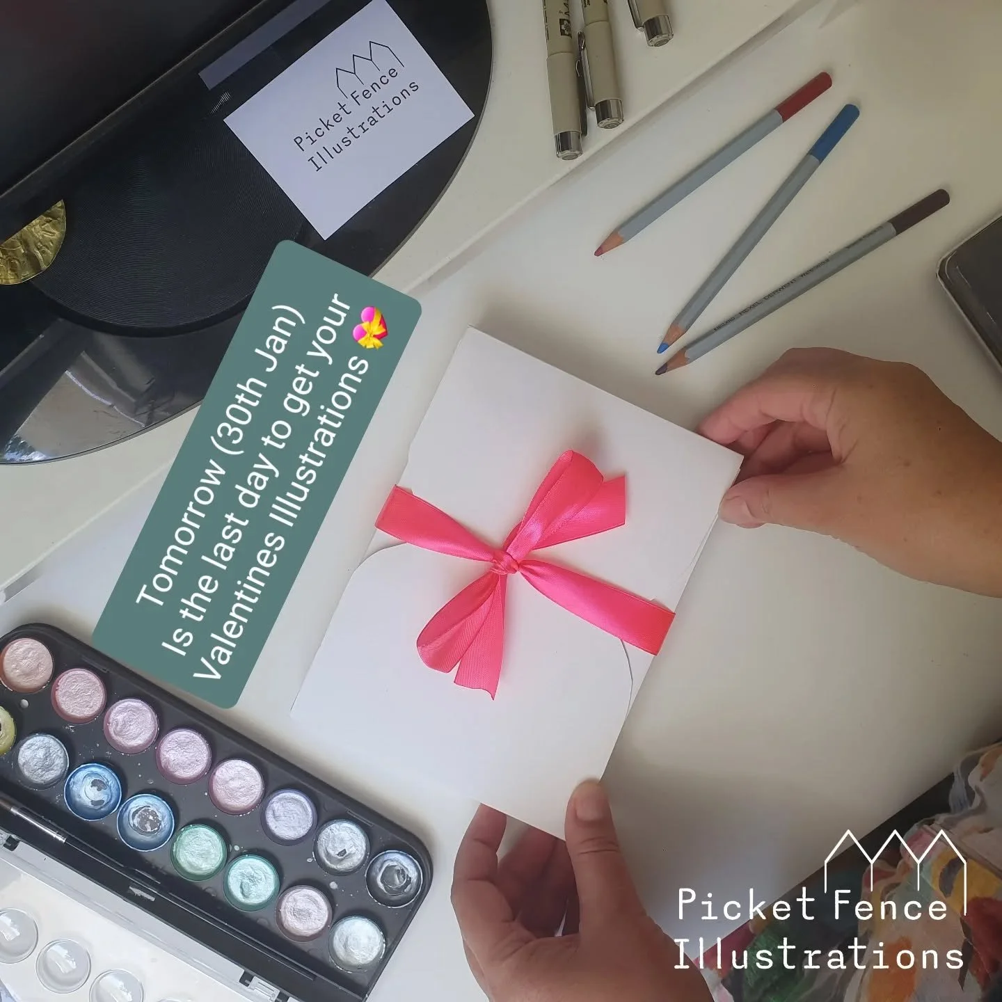 Valentines 🎀 Galentines 💝 
@picket_fence_illustrations 

🏡 Last chance to get your hand drawn illustration in time for Valentines Day 💝 ✨️ 

📅 Orders close tomorrow - Friday 30th Jan 📅 

~~~
Order colour OR B&amp;W here 🎁
~~~
💌 DM: @picket_fe
