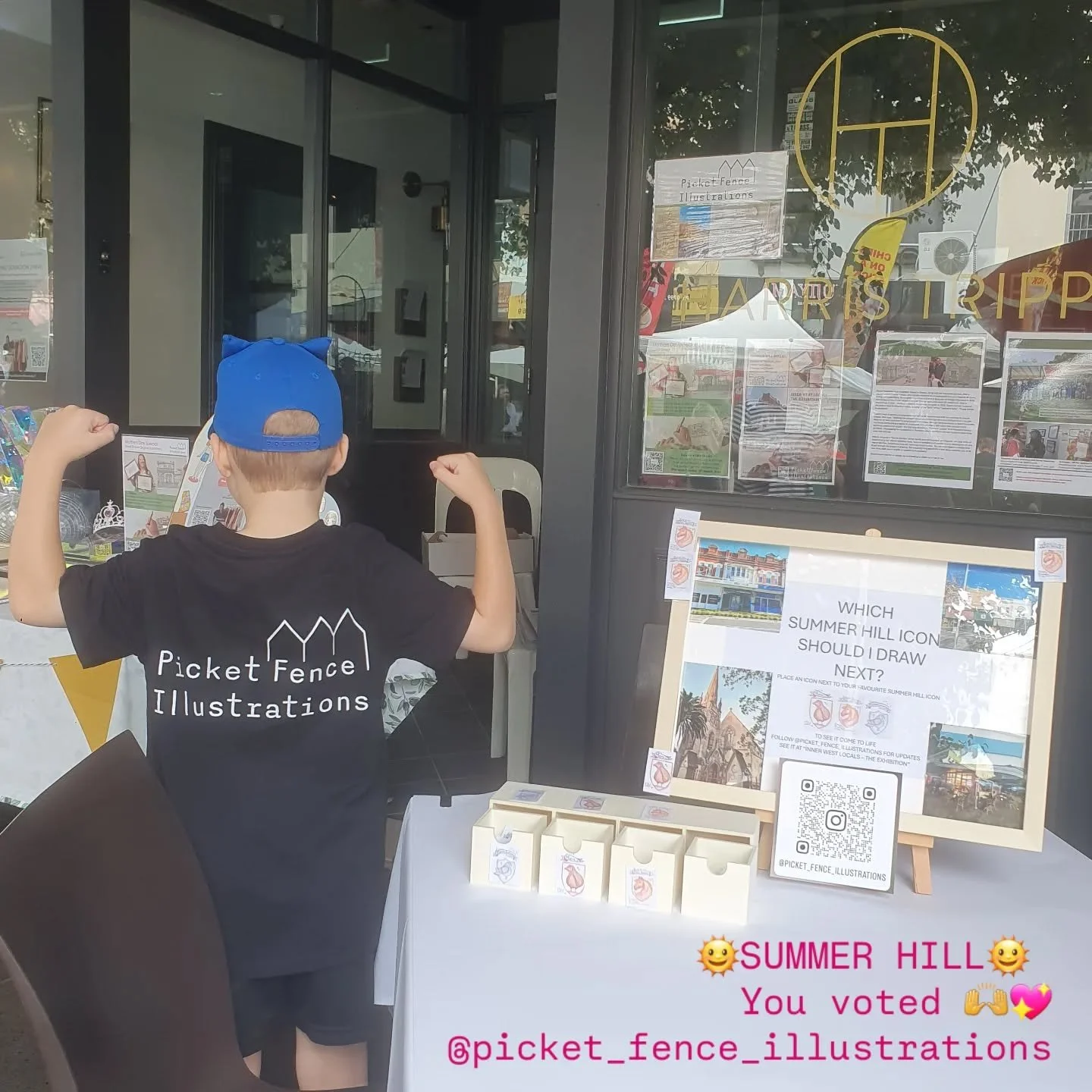 @aperitifandco 🍸 I love this lovely bar in Summer Hill
@picket_fence_illustrations 

☀️ It seems you do, too, Summer-Hiilians 🥳🥰

👋 Hi, I'm Sorrel 👋 
I'm a free-hand illustration Artist 
Last weekend at the @innerwestcouncil 
SUMMER HILL SOCIAL 