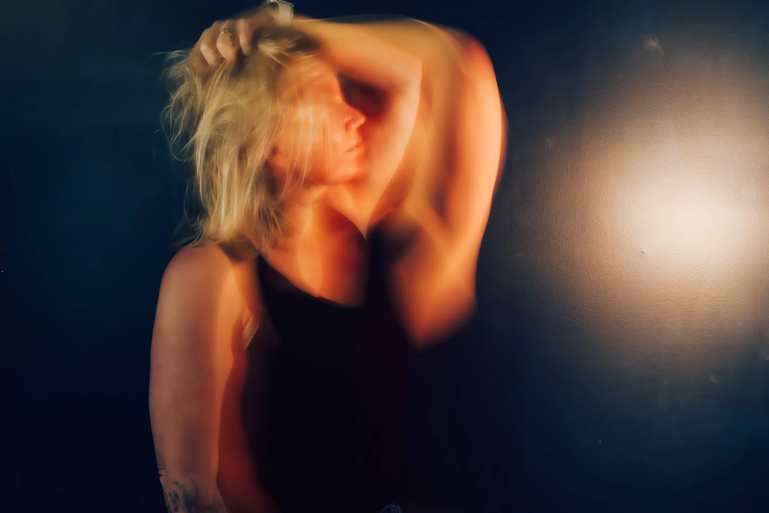 Photography that heals: body positivity boudoir