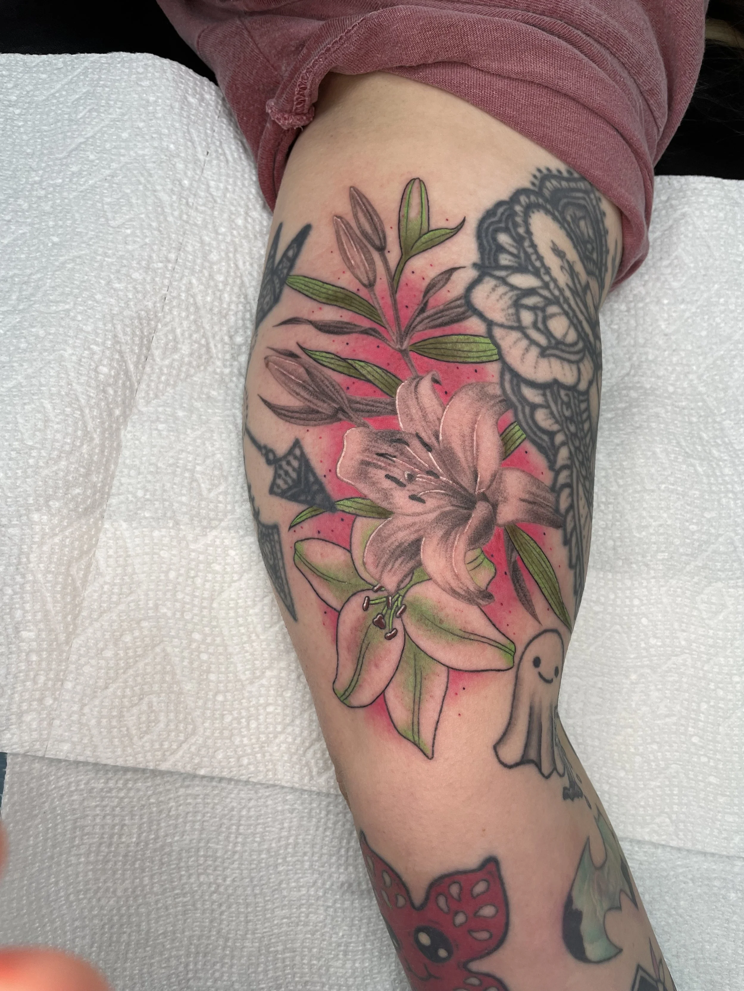 mixed style lily color and black and grey