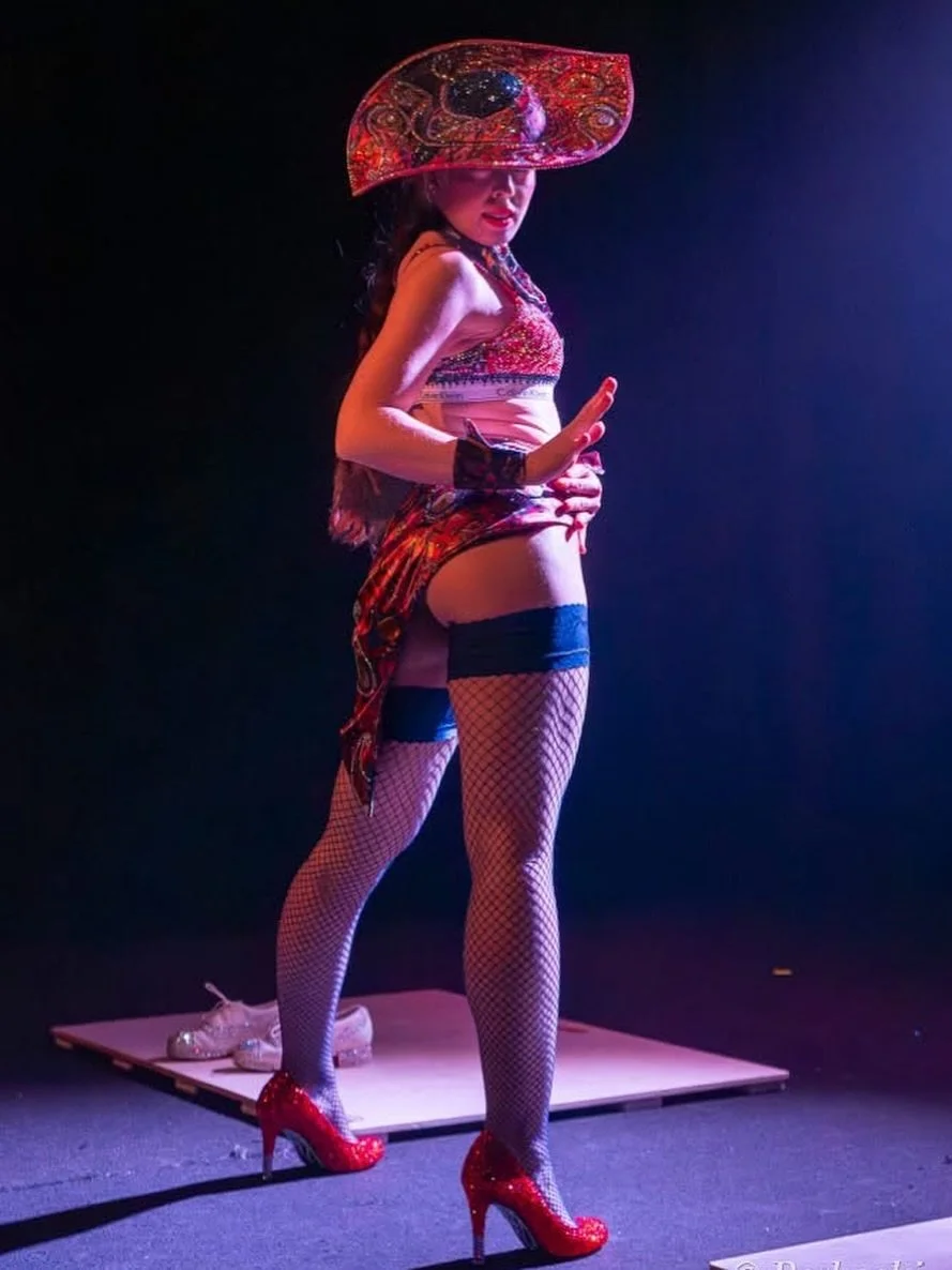 Thirty Two.

Fear? Who is she?

Limitation? Says who?

Eating Disorders? A Distant Memory. 

Body Image? Conquered.

Goals? @ditavonteese 

Self Worth? UNDERSTOOD. 

I&rsquo;m not messing around this year. 

Strap In. 

🌙✨🔥

(📸: @ohioburlesque @bp