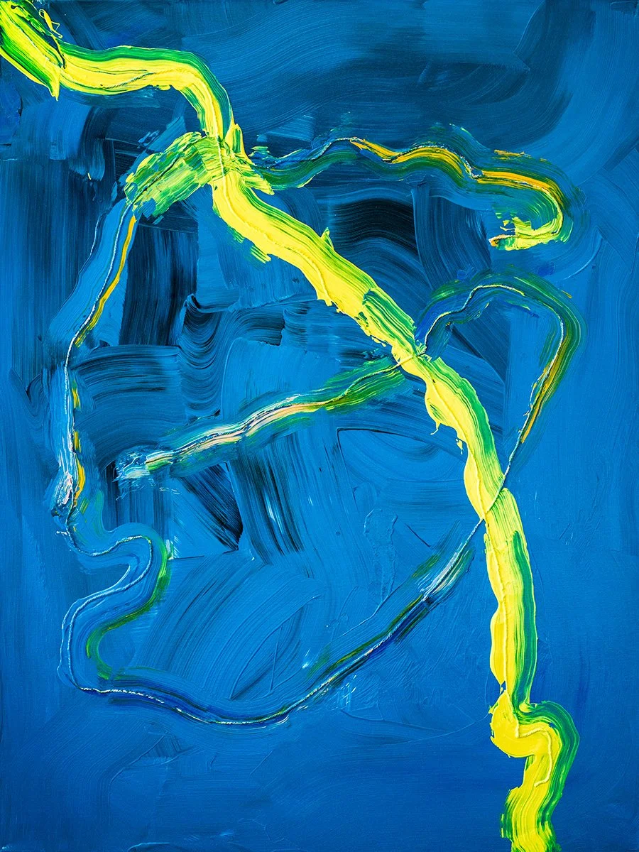 Lightning Considers — On the Single Gesture, the Tidal Field, and the Intelligence of Not Striking