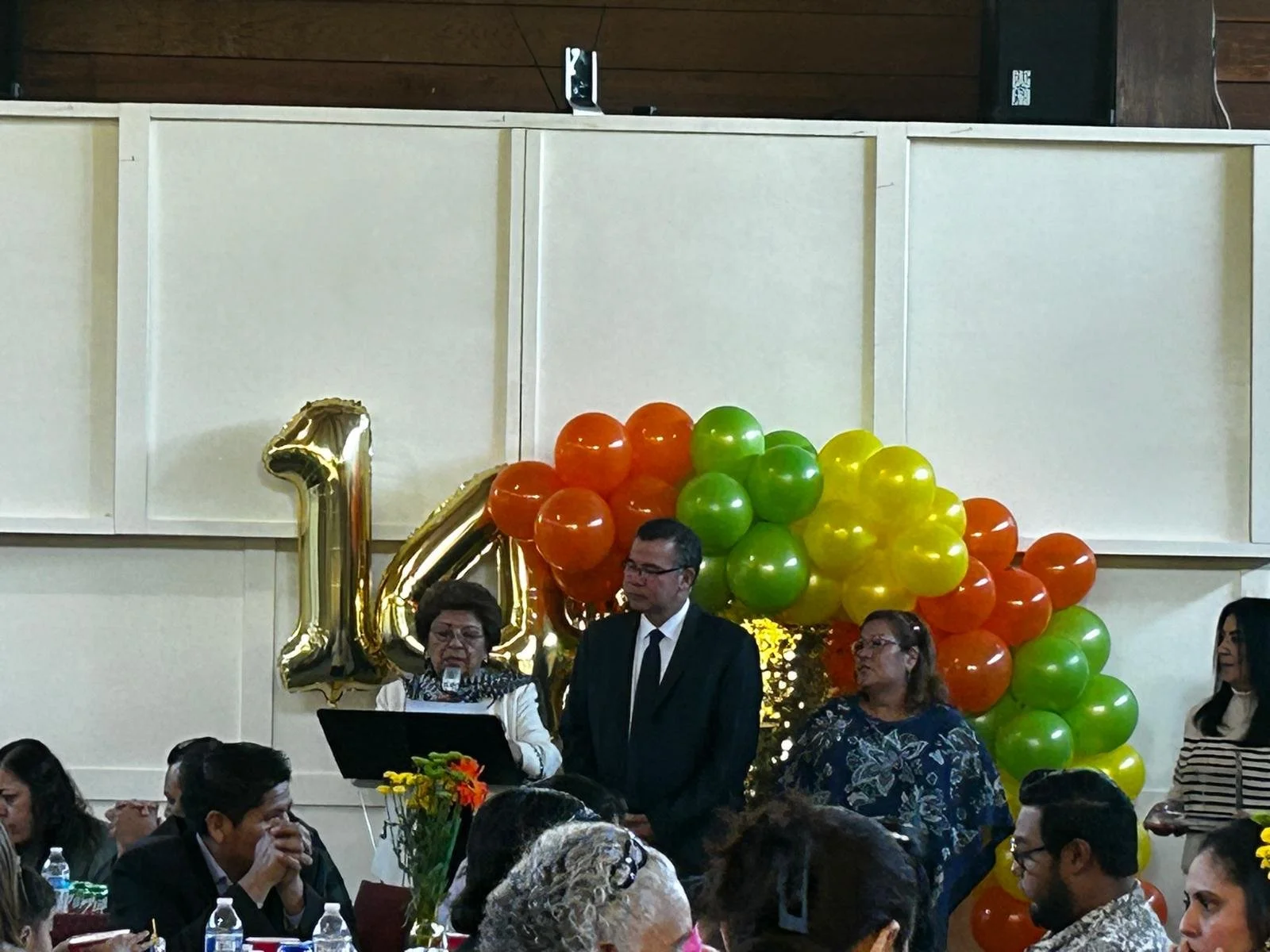 Celebrando 14 años de aniversario