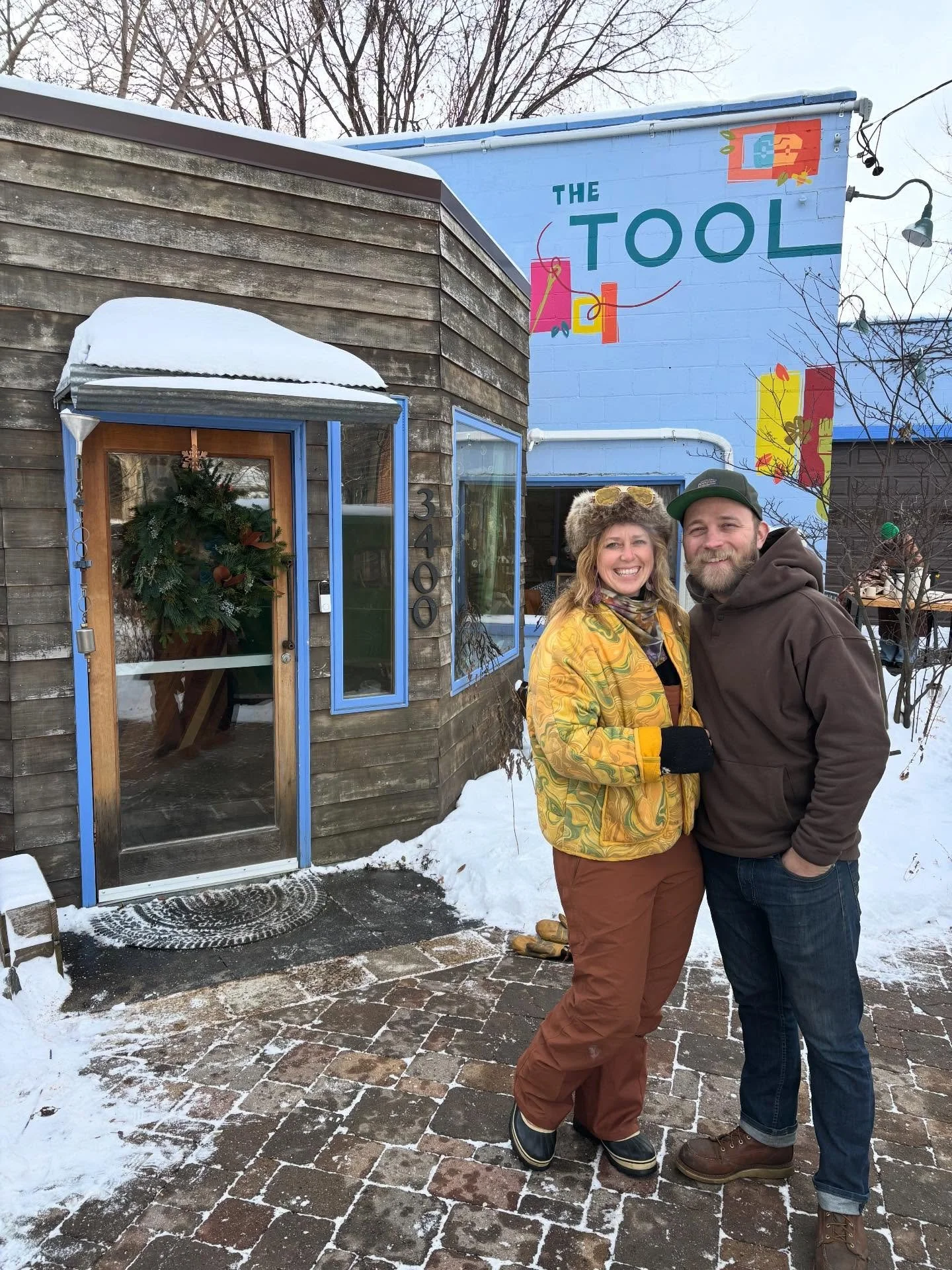 Our Market season has come to an end at the Toolbox and Jim and I wanted to say THANK YOU! Thank you to ALL the artists that came and popped up this year, your talent, commitment and table set up/take down/ manuvering continues to amaze me! Thank you