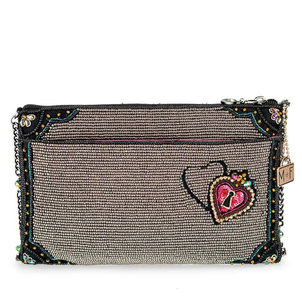 ee064ff20ba0dc258a9e56bc7317bc9c9e8a13ef71ae5363fc6ac344a5d80244.jpg
