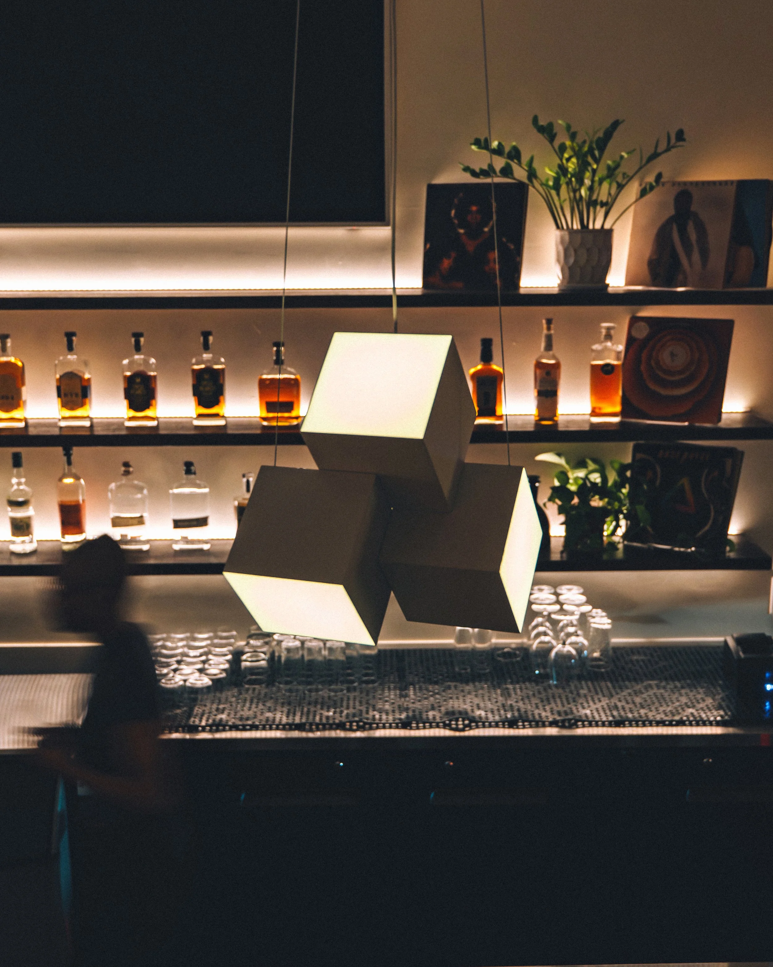 Seven:45 Updated Interior Photography