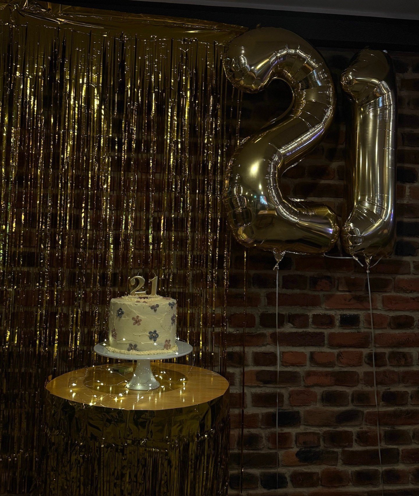 Your 21st deserves to be special 🎂✨
Make it a one to remember at The Crooked Elm 🥂 We&rsquo;ve got the food, drinks, good vibes and space to make it happen.

Planning your next birthday? Get in touch with us to chat about hosting your function at T