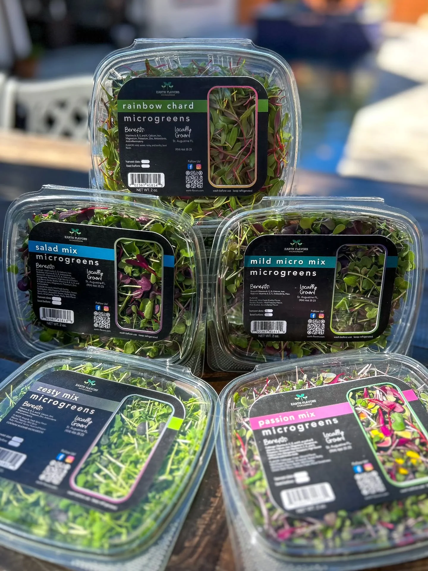 From mild and crisp to bold and peppery our microgreens deliver a burst of flavor for every plate.
Taste your way through our unique mixes and find your favorite blend, from our farm with love. 💚🌱

Available @freshmarketisland 🛒🌼

🌈 Rainbow Char