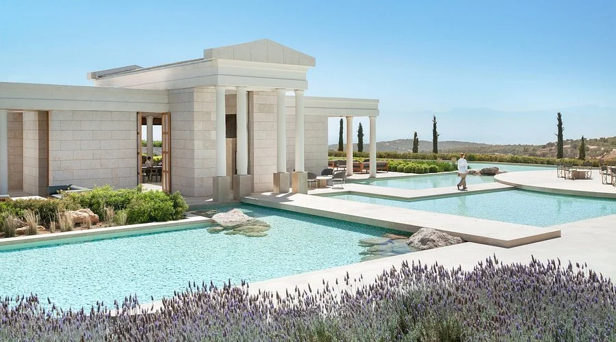 amanzoe-arrival-pavilion.jpg