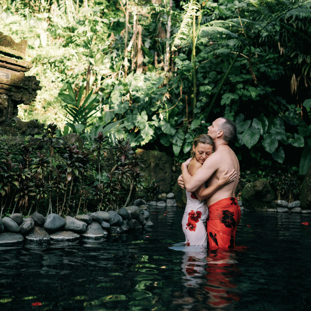 AMORÉ | for the two who want to feel close again