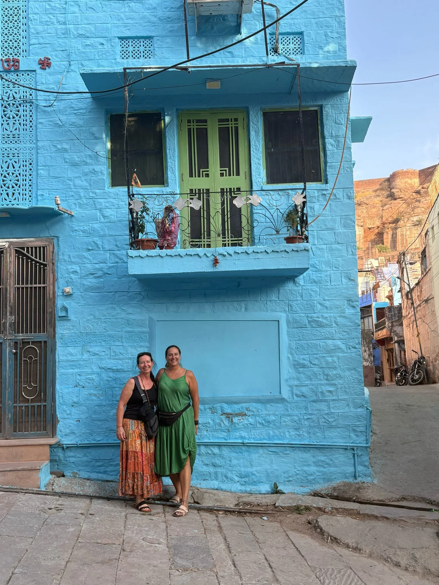 bring a small day bag, what to pack for india, first time travellers guide, india journeys 2027