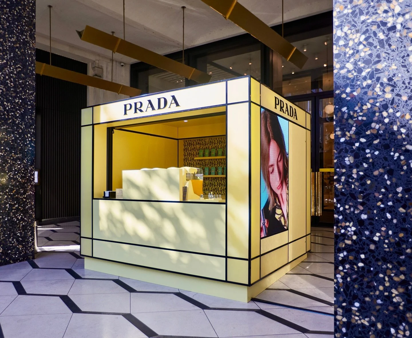 🍌 Backlash x Prada Beauty - launching the new Prada Banana Lip Balm at Selfridges.

The Mondrian Line kiosk features Prada Yellow throughout and the iconic Prada Banana motif from the celebrated 2011 spring/summer collection.

Guests could trial the